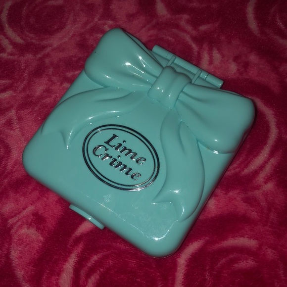 Lime Crime Other - Lime Crime Pocket Candy Bubblegum Eyeshadow